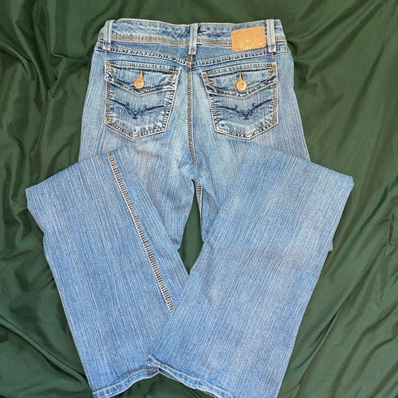 Vintage Grane Low-rise Jeans - Picture 2 of 4